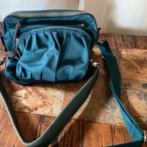 MZWallace Vintage Lizzy Crossbody/Shoulderbag